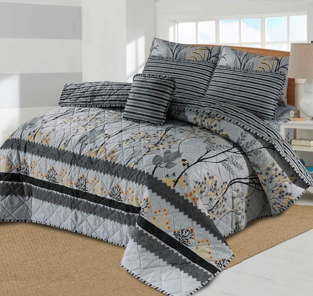 7 PCs Quilted Comforter Set